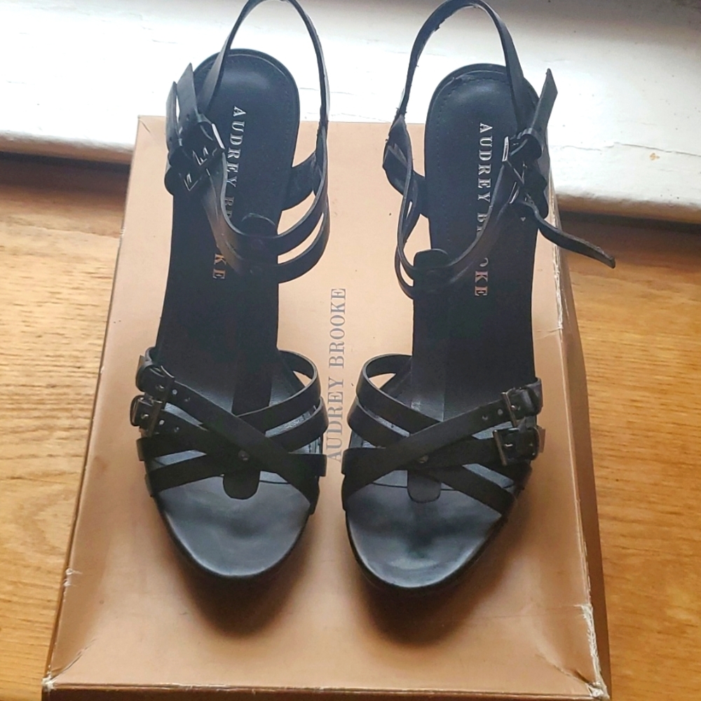 Platform shoes